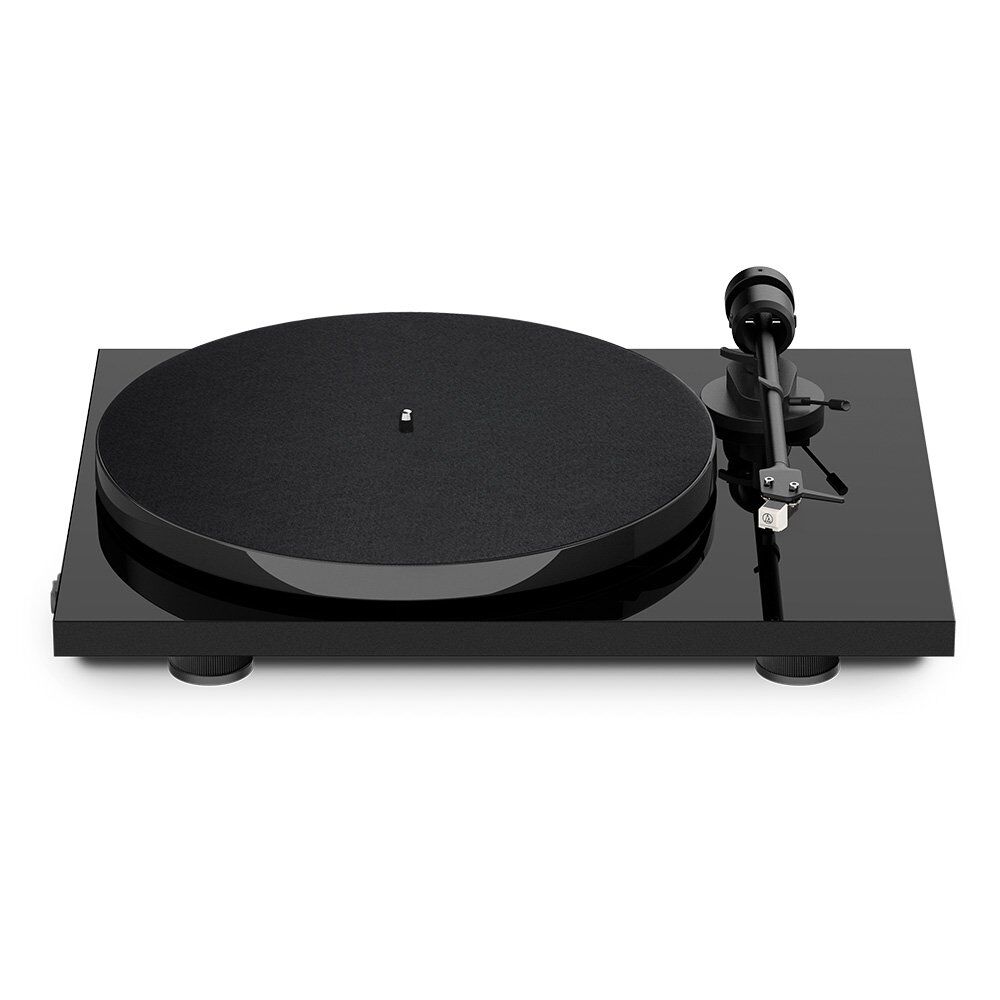 Toca discos Pro-Ject E1 - AT 3600 L - High Gloss Black